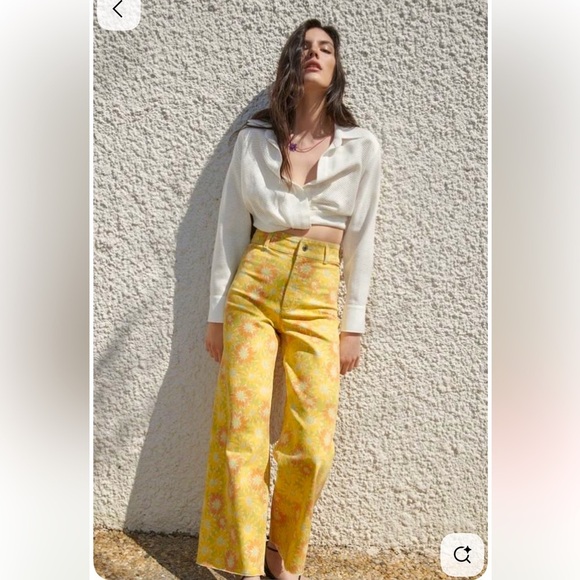 Zara Wide Leg Jeans High Rise Marine daisy Floral 70s Yellow - Picture 1 of 12